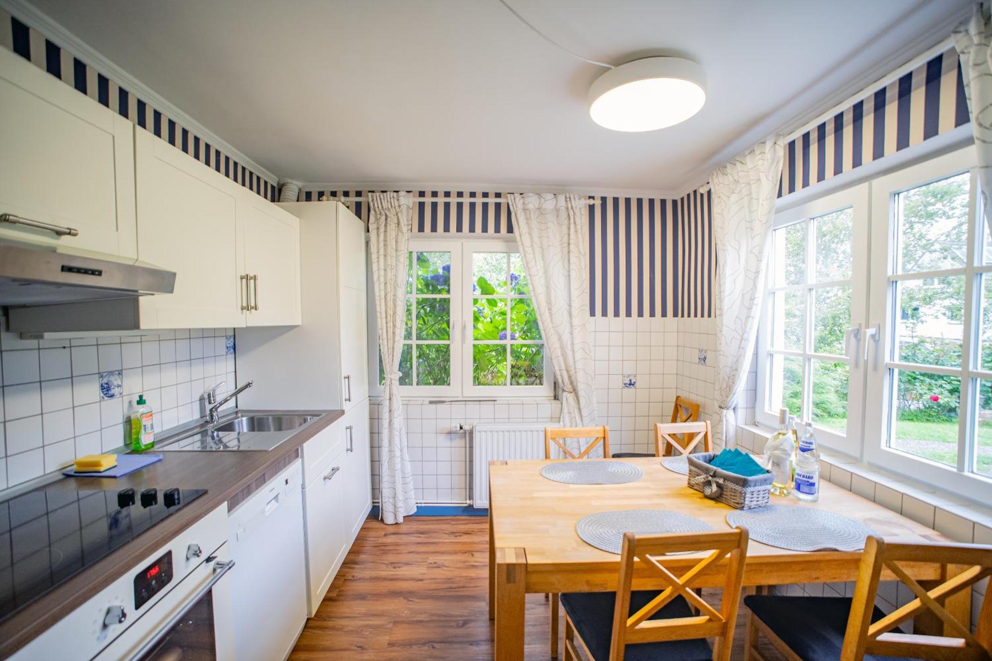 Ferienwohnung Haus Am Leuchtturm Pellworm Exterior foto